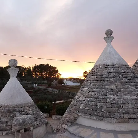 Il Mandorlo Tatil Evi *