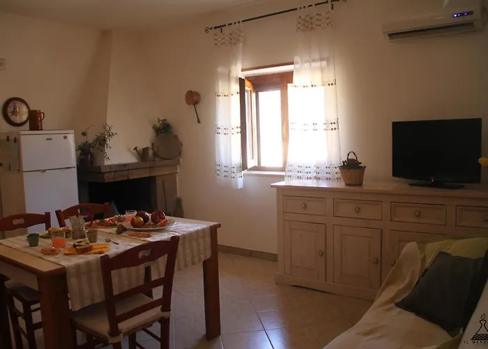 Il Mandorlo Holiday home *